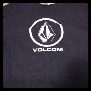 Volcom shirt. Medium.